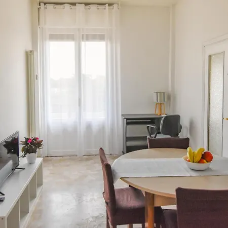 Taneda Apartment