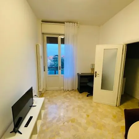 Taneda Apartment *